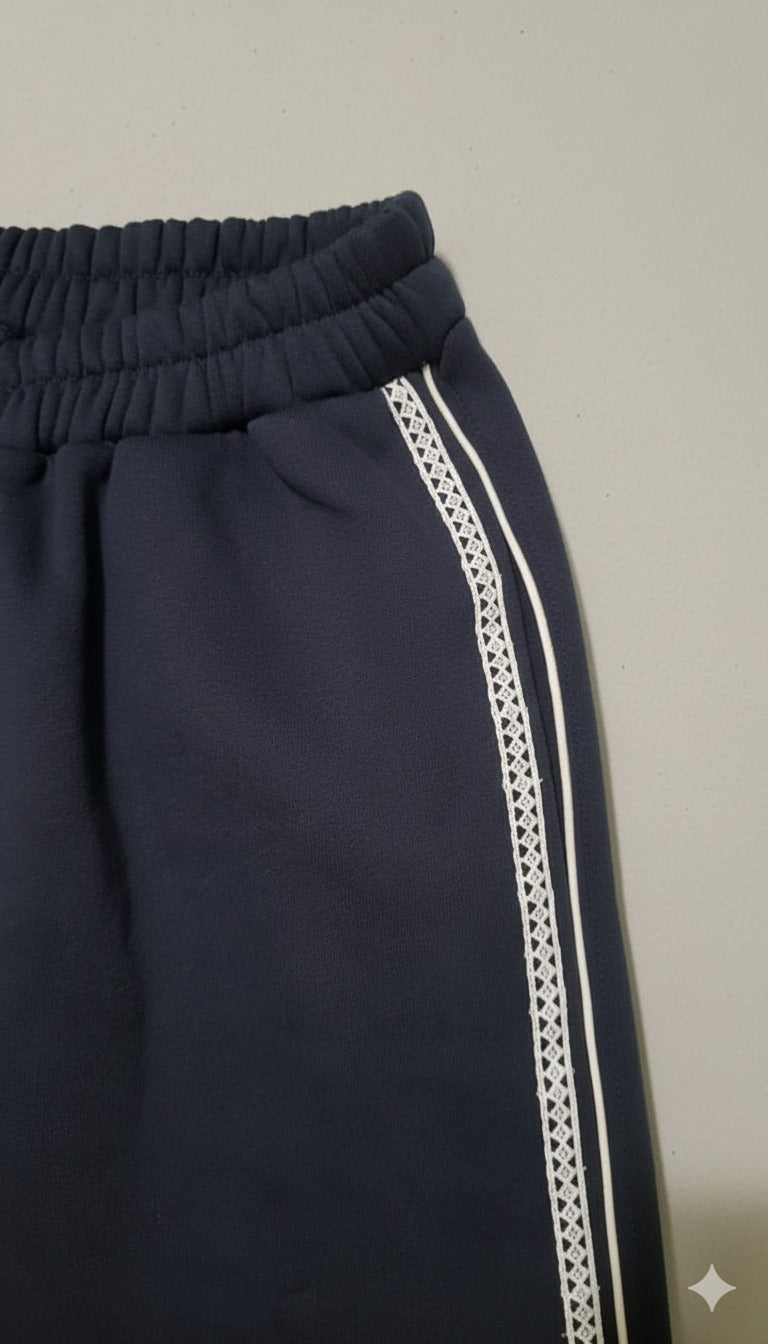 MAAG Loose fit trouser | Dark blue